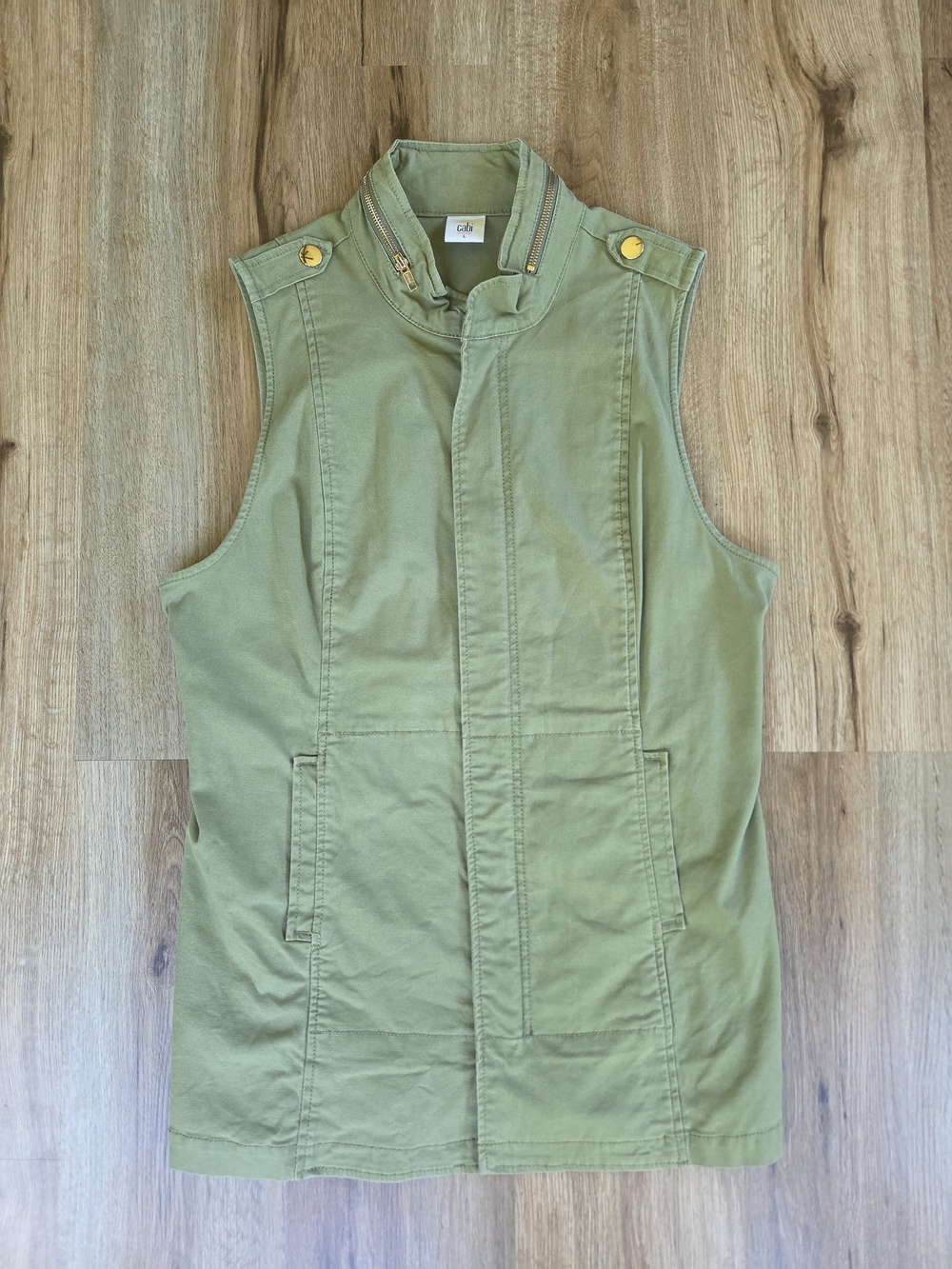Cabi Utility Explorer Vest Large Olive Green Zipper Outdoor Fall Safari Military